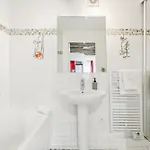 Daire Heart Of & Pompidou - 1br - Vacation - Family Only *
