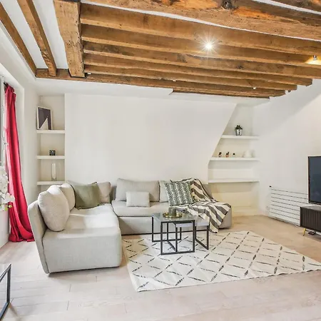 Heart Of & Pompidou - 1br - Vacation - Family Only Apartament